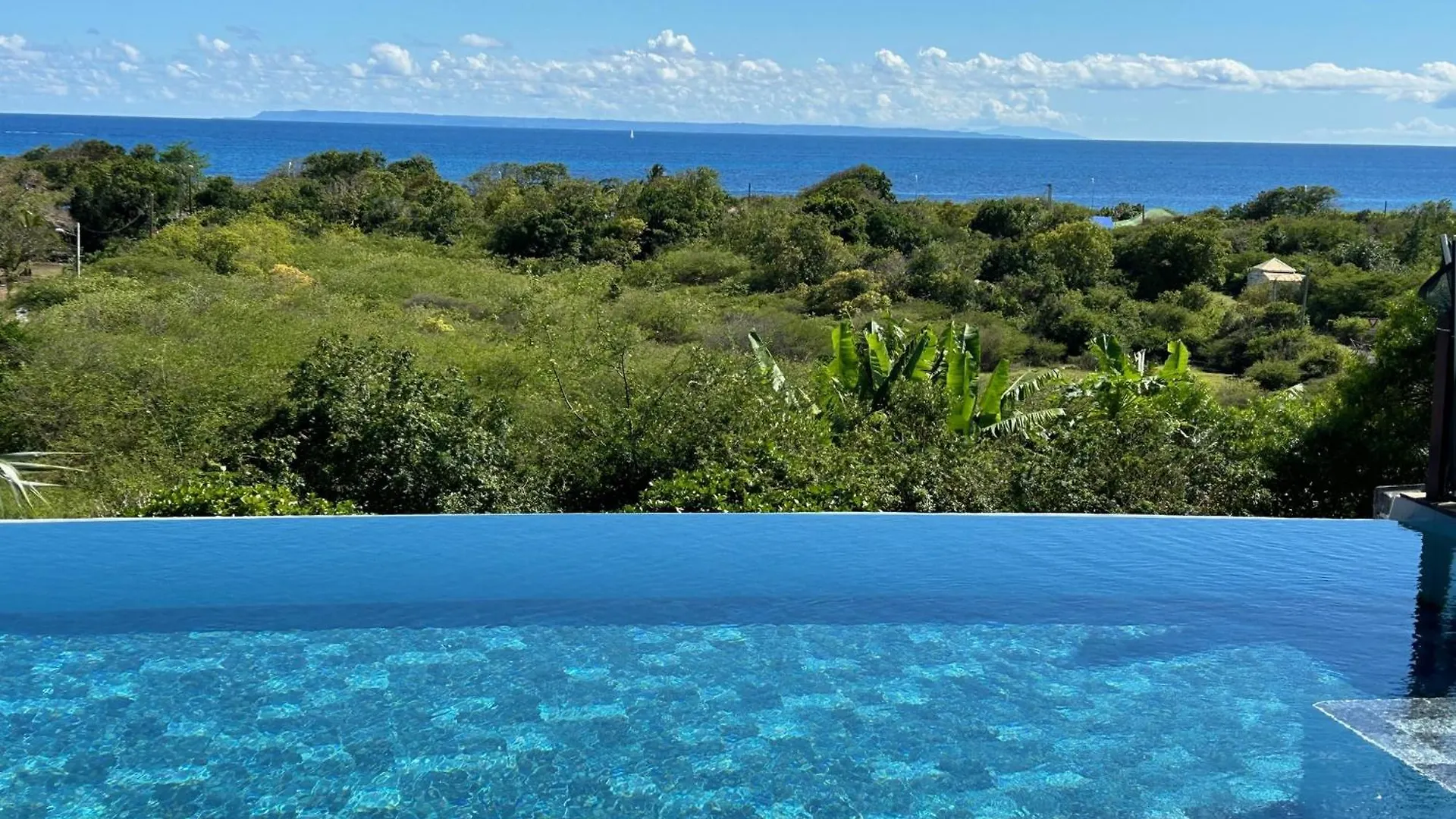 Villa Deluxe L'Hacienda Villa Vue Mer 180 Piscine Jacuzzi Proche Plage Marina Golf Pointe Des Chateaux Et Casino Jardin Clos Voyage Durable Saint-Francois  0*, Saint-Francois (Grande-Terre) Guadeloupe